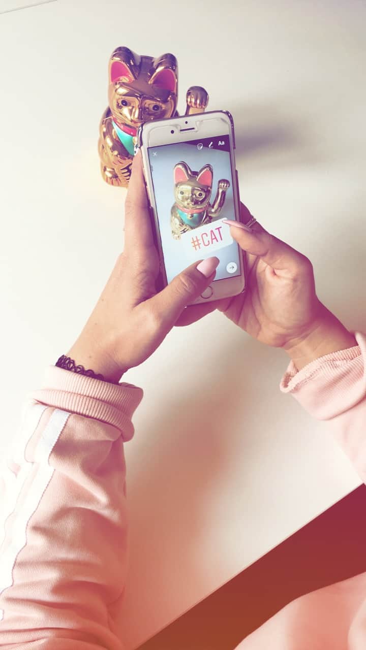 instagram hashtag stories