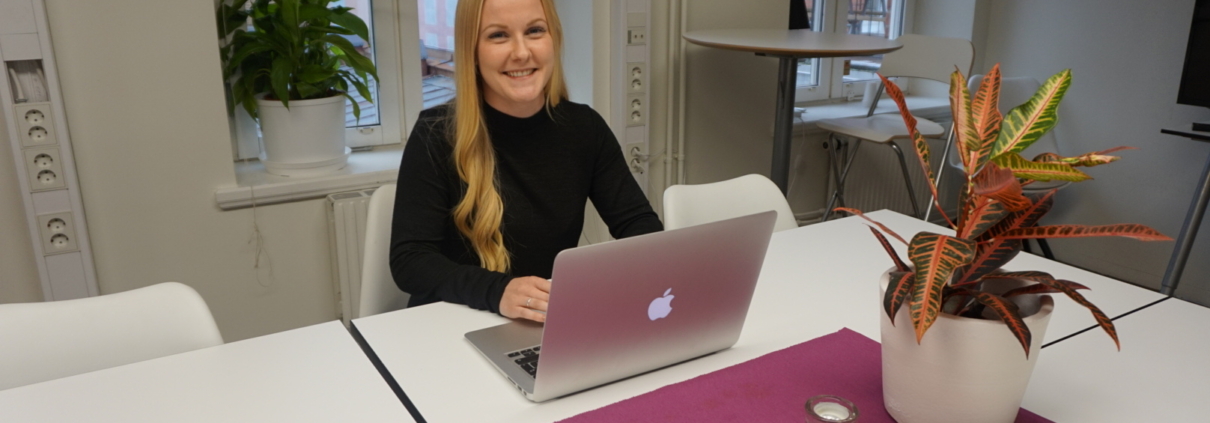 Emelie gör sin praktik på TopVisible